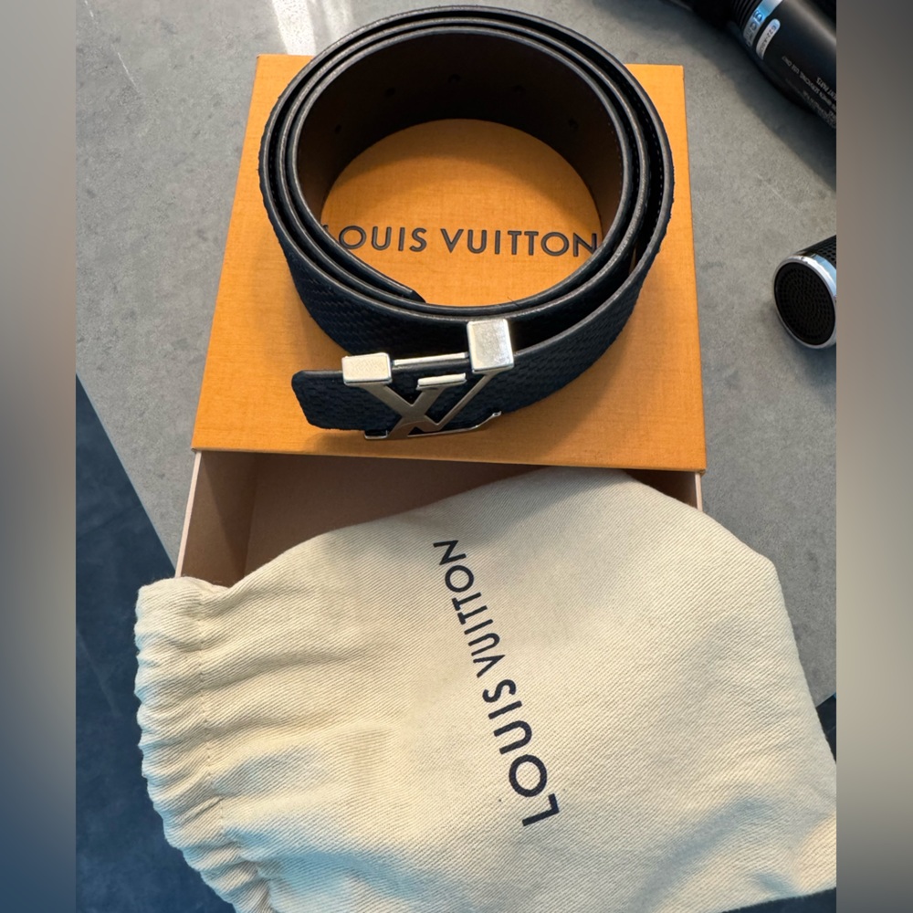 Louis Vuitton Black Monogram Bag